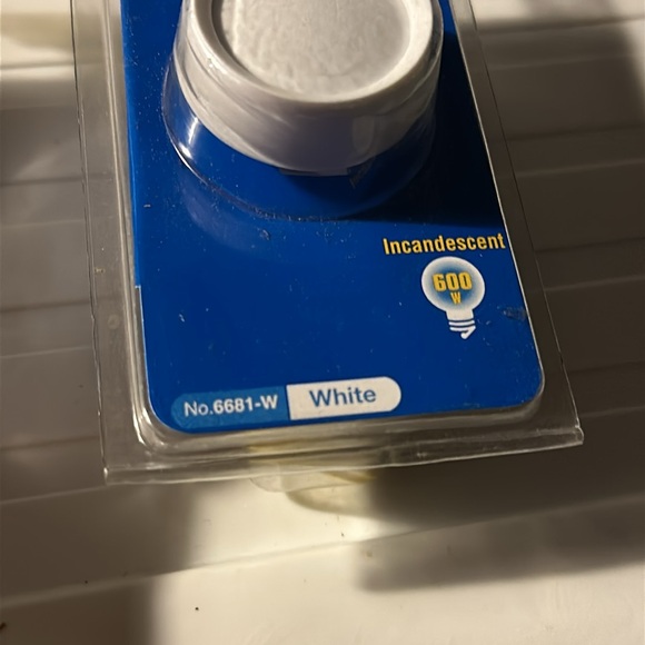 Two Leviton White and Ivory Push On/Off Dimmer with RFI Filter - Picture 12 of 12